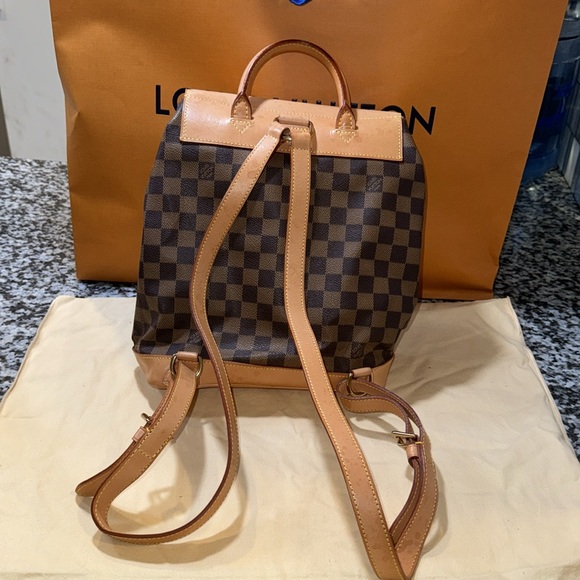 Louis Vuitton bag pack